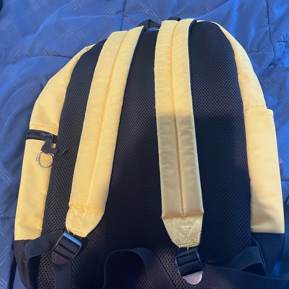 Yellow Pikachu Backpack - Picture 4 of 4